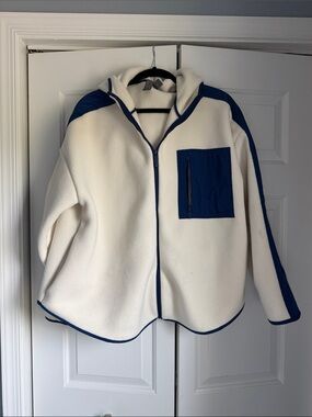 Sweaty Betty Cream Fleece Jacket with Blue Trim